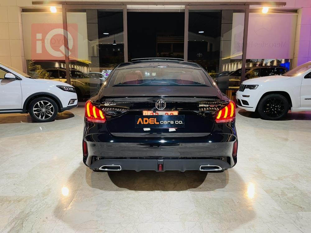 ئێم جی GT